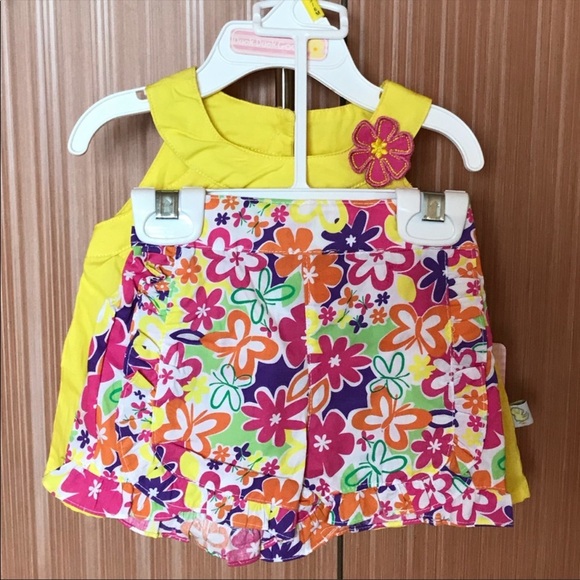 Two piece shorts/tank set 3-6M - Picture 4 of 8